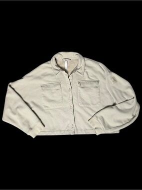 ALO Yoga Renown Cropped Button Up Pullover California Sand M